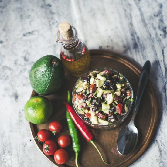 Salsa Salad with Avocado