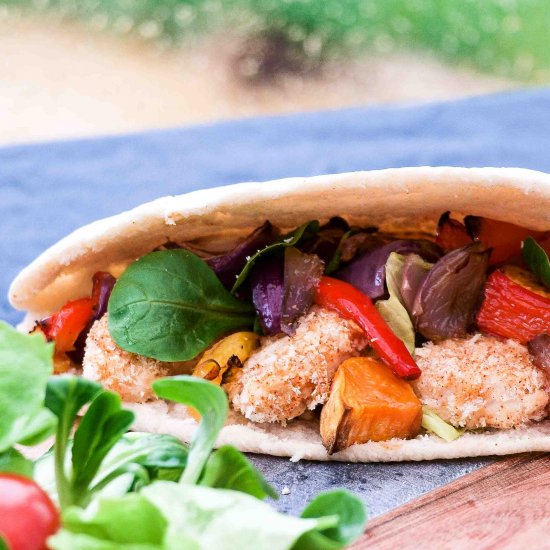 CHICKEN GOUJON PITA