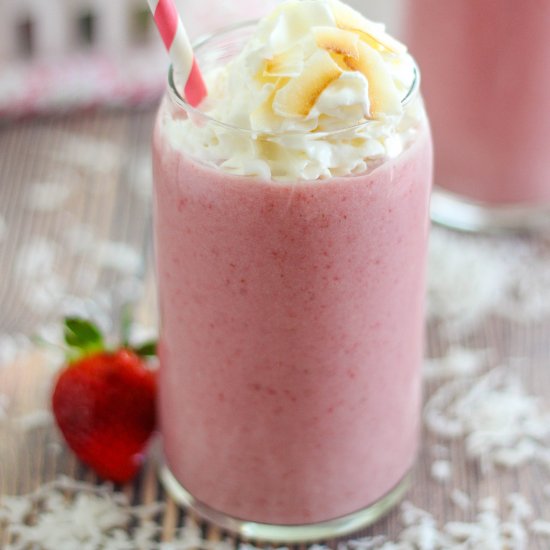 Skinny Strawberry and Coconut Frappe