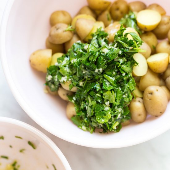 Garlic & Parsley PeeWee Potato Dish