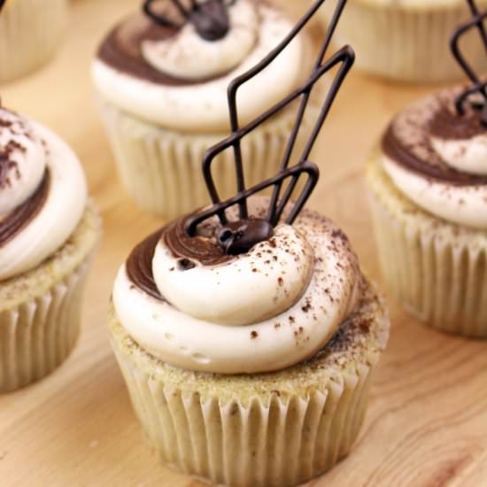 Vegan Tiramisu Cupcakes