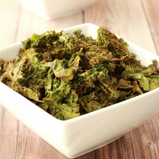 Easy Cheesy Kale Chips