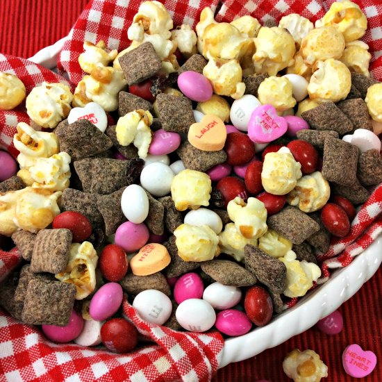 Cherry Muddy Buddies Snack Mix