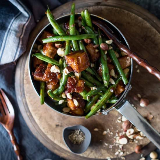 Twice Cooked Caramelised Pork Belly