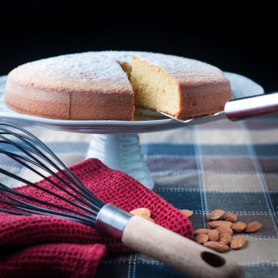 Simple Almond Cake