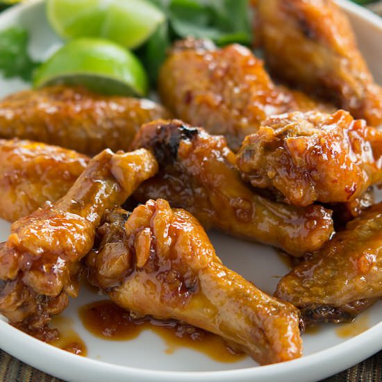 Crispy Honey Garlic Chipotle Wings