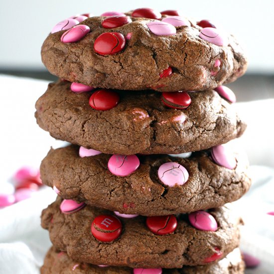 Big Chocolate Valentine M&M Cookies