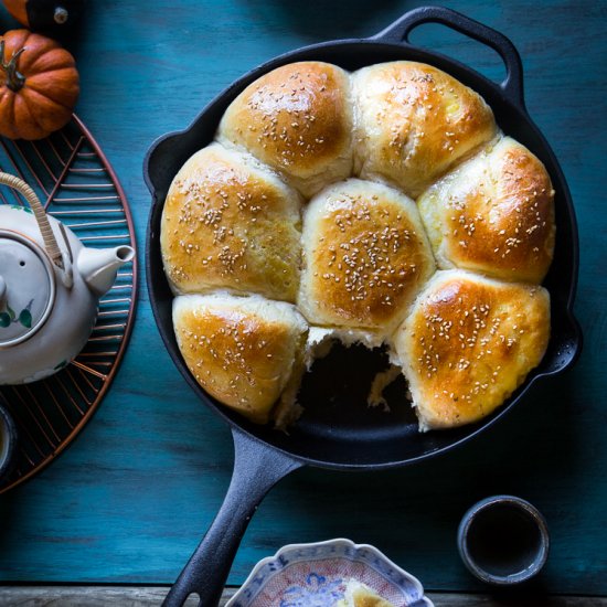 Pumpkin Custard Baked Buns