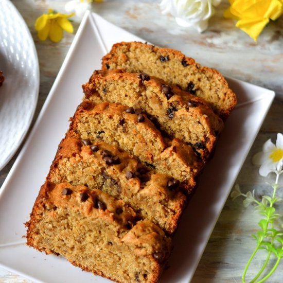 Vegan Banana Chocochip Cake