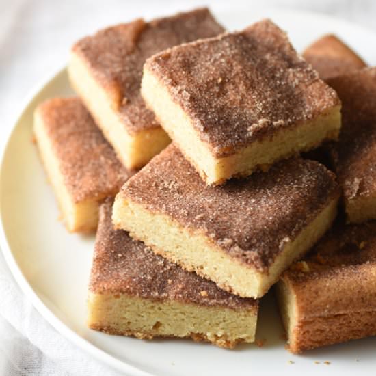 Chewy Snickerdoodle Cookie Bars