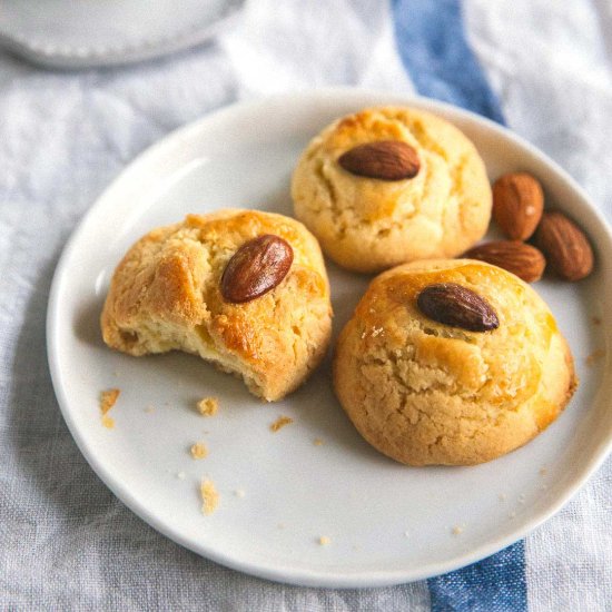 Gluten Free Chinese Almond Cookies