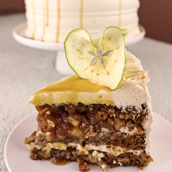 Vegan Caramel Apple Cake