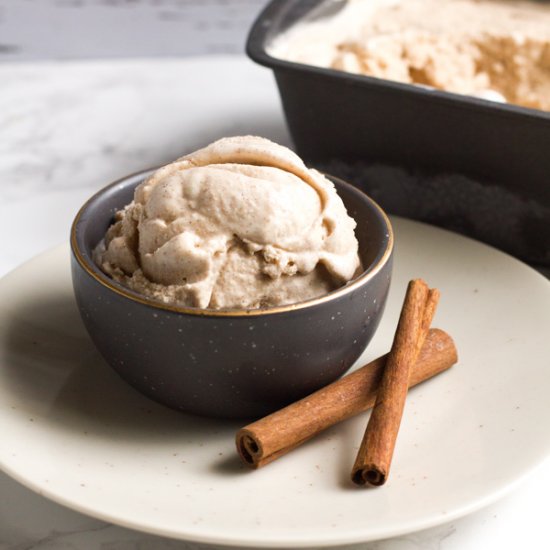 Cinnamon Bun Ice Cream