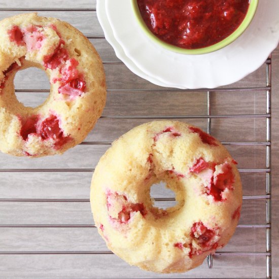 Mini Strawberry Bundts