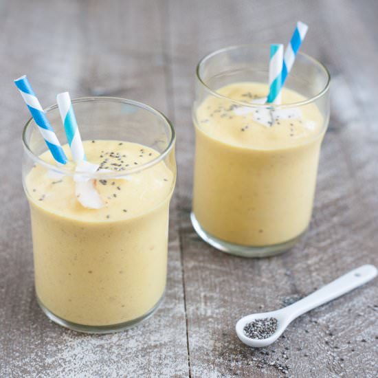 Coconut Mango Turmeric Smoothies