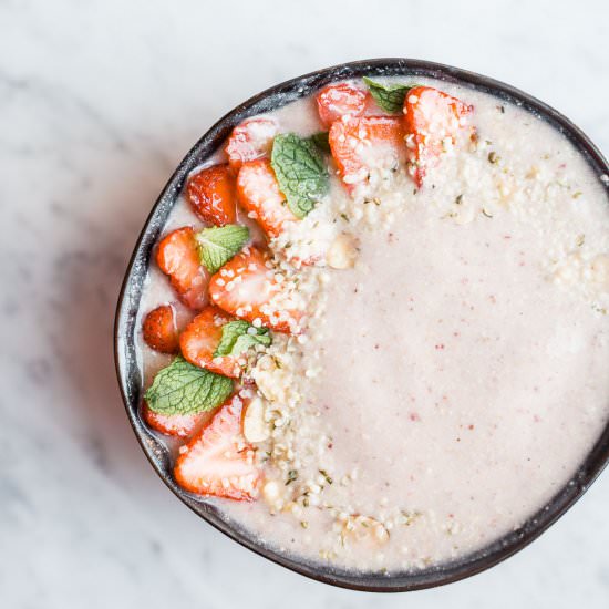 Strawberry Hemp Smoothie Bowl