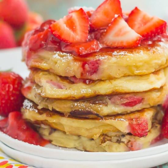 Strawberry Greek Yogurt Pancakes