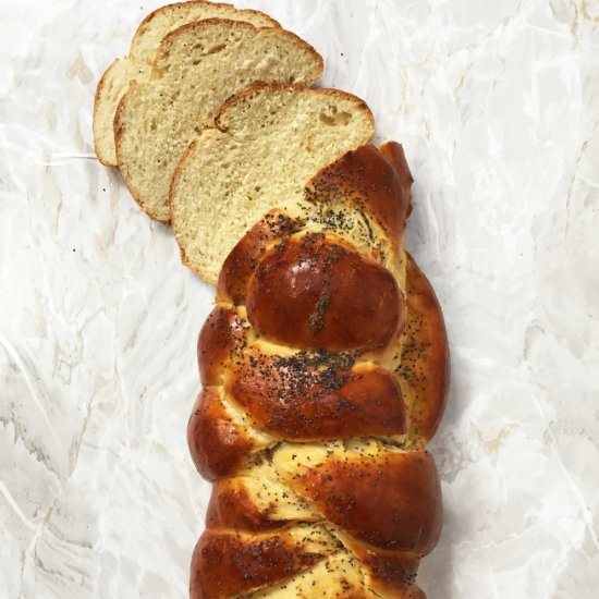 Poppy Seed Challah Bread