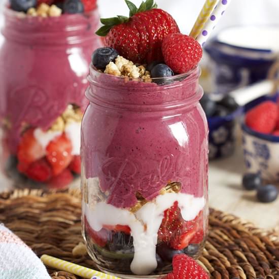 Triple Berry Smoothie Snack Jar