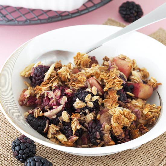 Blackberry and Apple Crisp