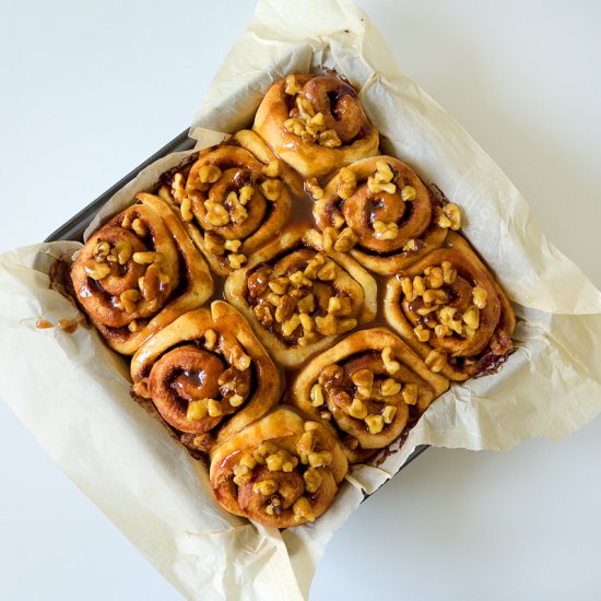 Walnut Sticky Buns