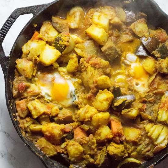 Easy Curry Potato & Egg Skillet