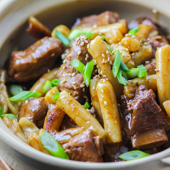 Slow-cooked Pork Rib and Rice Cake