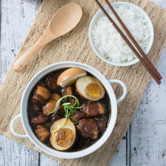 Soy Sauce Braised Pork Belly