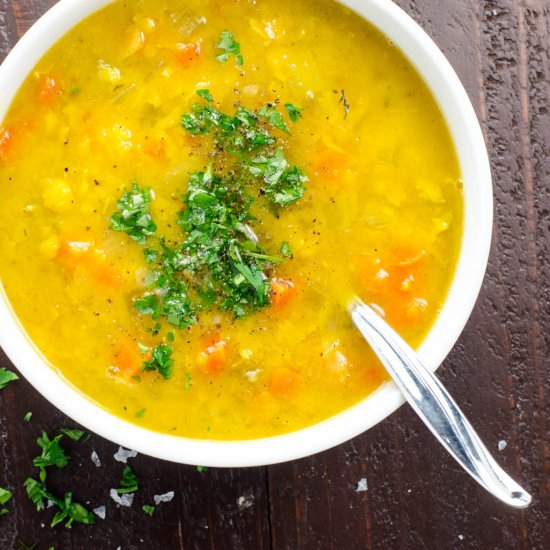 Vegan Split Pea Soup with Turmeric