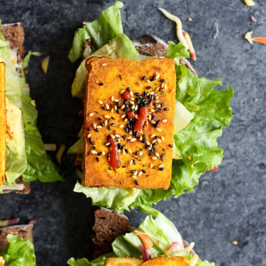 Baked Turmeric Tofu Sandwich