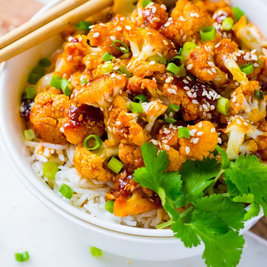 Firecracker Cauliflower Rice Bowl