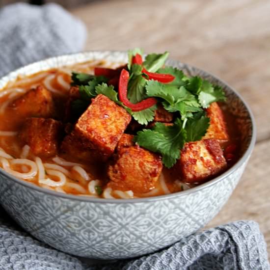 Thai-Curry Noodle Soup with Tofu