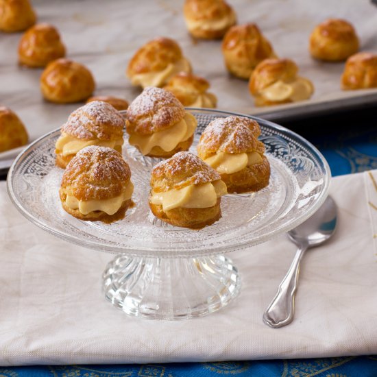 Choux Pastry with Licorice Cream