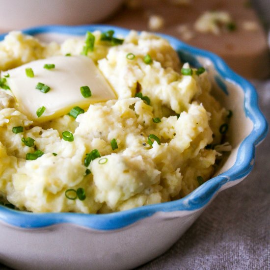 Garlic Parmesan Mashed Potatoes