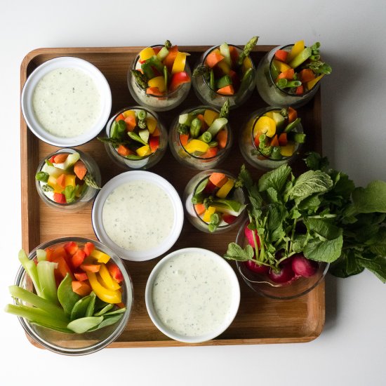 Green Goddess Dip with Vegetables