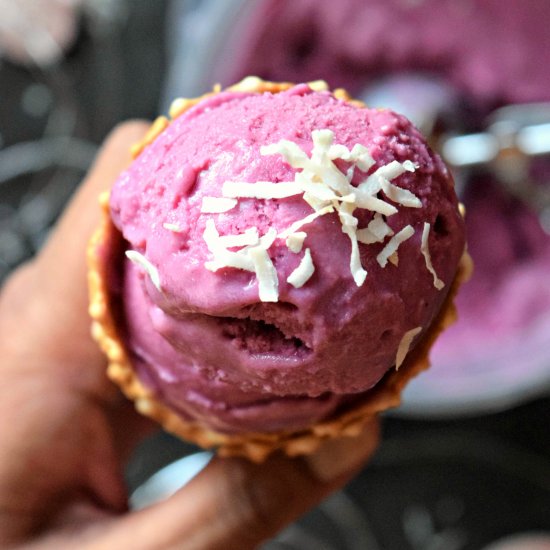 Coconut Berry Yogurt Cones