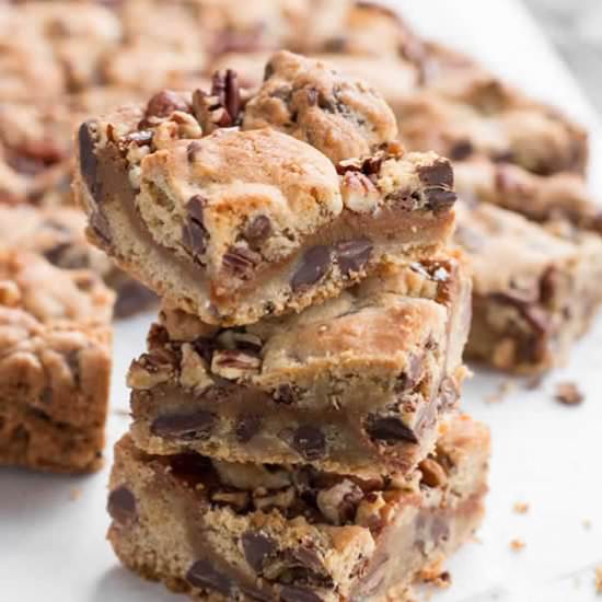 Chocolate Chip Dulce de Leche Bars