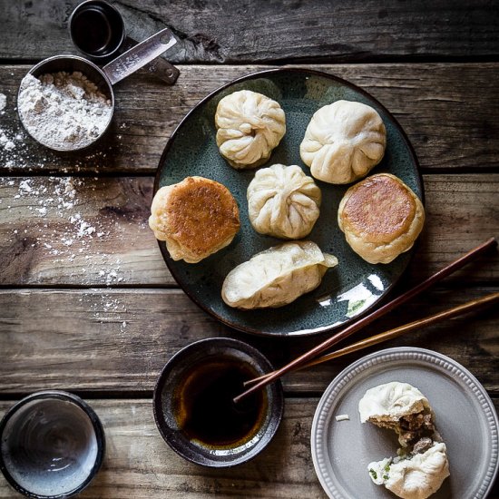 Pan Fried Pork & Chives Buns