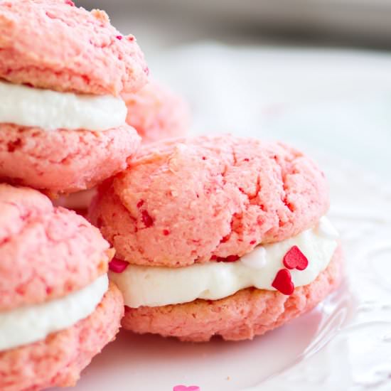 Strawberries and Cream Cookies