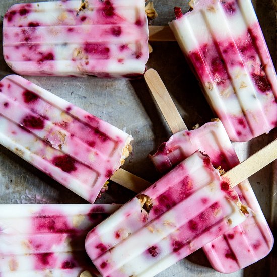 Breakfast Parfait Pops