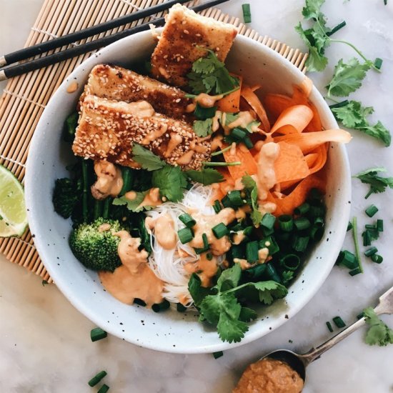 SESAME TOFU SCHNITZEL BOWLS