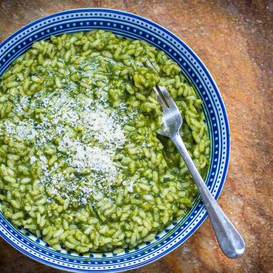 Risotto with spinach and gorgonzola