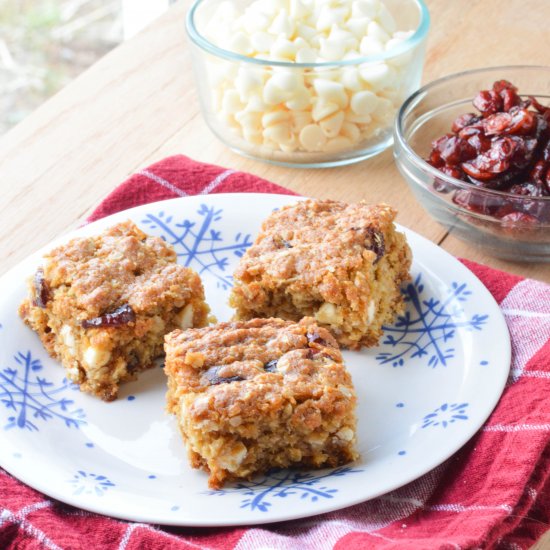 White Chocolate Cranberry Oat Bars