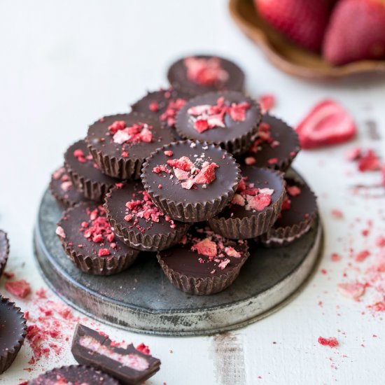 Chocolate Strawberry Cups