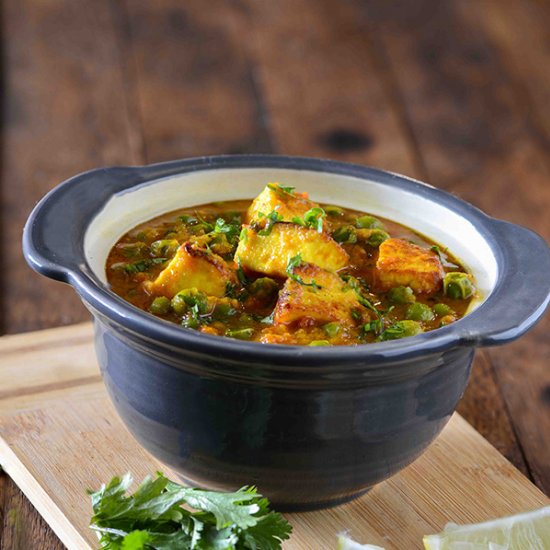 Peas and Paneer Curry