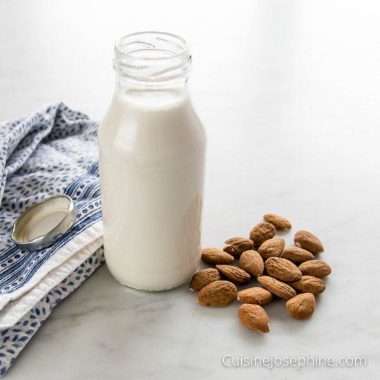 Homemade Almond Milk