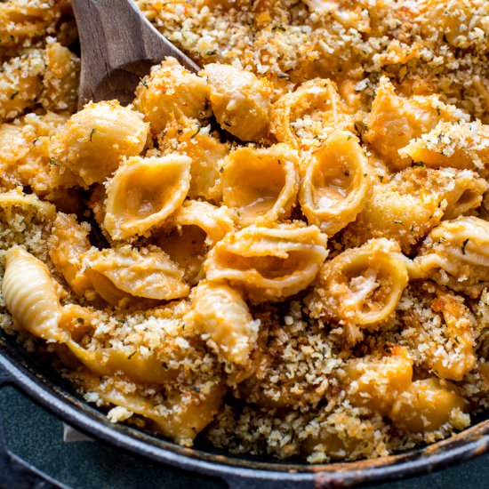 Easy Baked Macaroni and Cheese