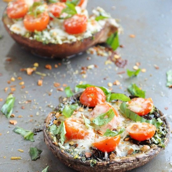 Portabello Mushroom Pesto Pizza