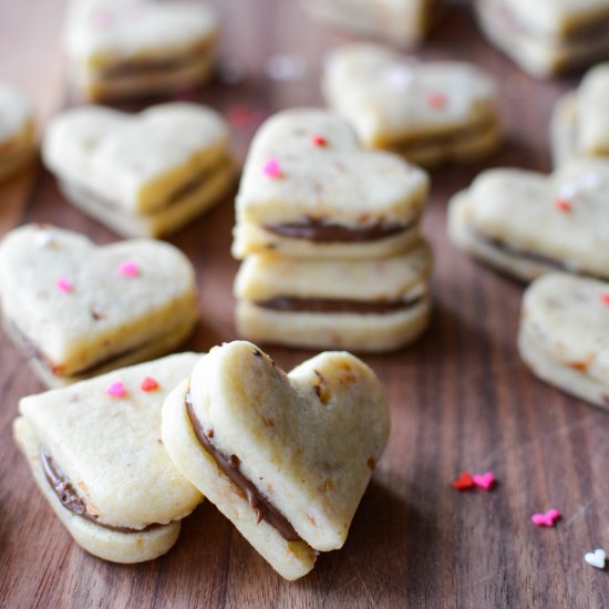 Nutella Filled Hazelnut Cookies