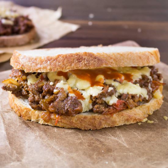 Spicy Sloppy Joes with Smoked Gouda